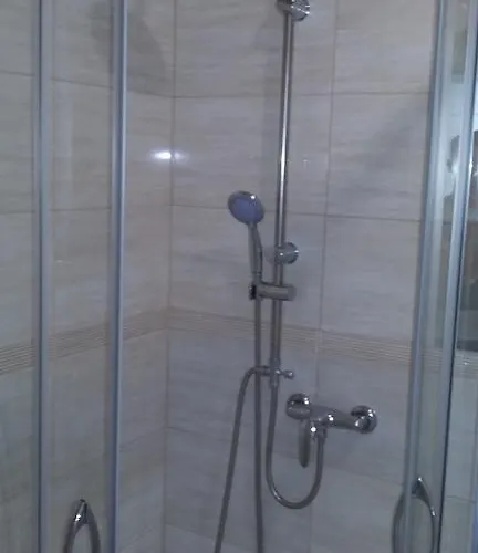 Bursztynek Z Miejscem Postojowym