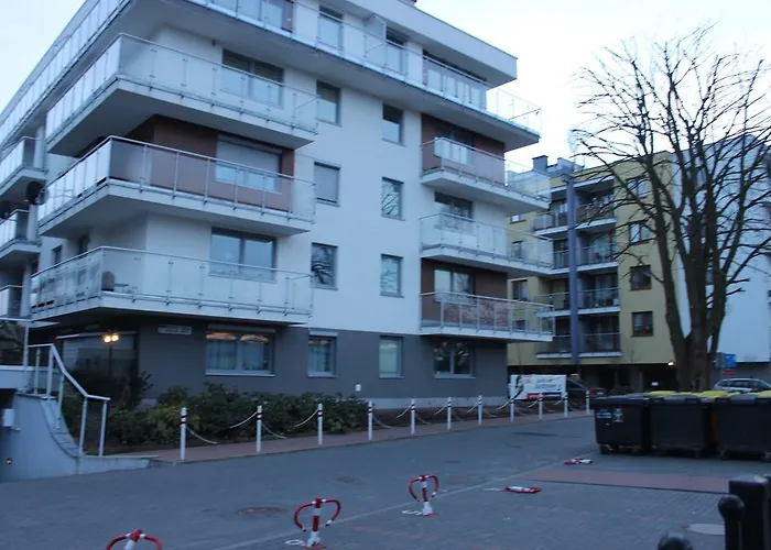 Bursztynek Z Miejscem Postojowym Apartment